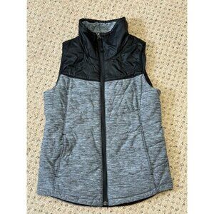 The North Face girls youth medium 10/12 gray/black warm vest